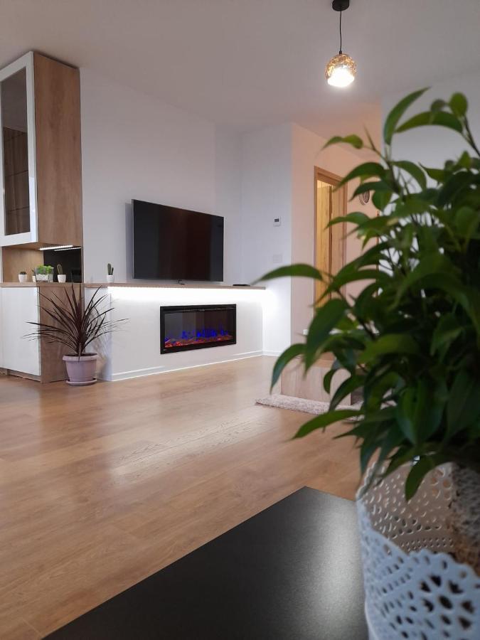 Luxury Panorama Apartament,Coresi Braşov Esterno foto