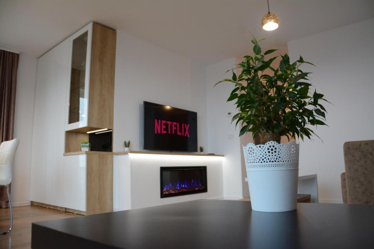Luxury Panorama Apartament,Coresi Braşov Esterno foto