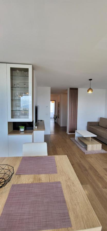 Luxury Panorama Apartament,Coresi Braşov Esterno foto