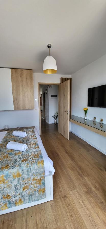 Luxury Panorama Apartament,Coresi Braşov Esterno foto