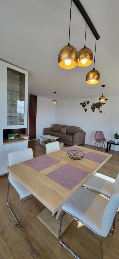 Luxury Panorama Apartament,Coresi Braşov Esterno foto
